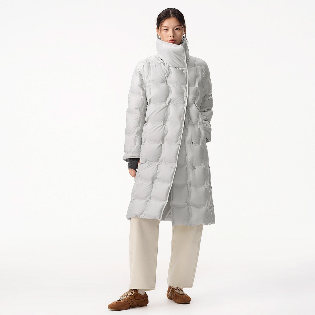 BROADCAST pūkinis paltas 