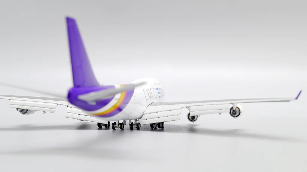 AEROTRANSATCARGO B747-400BCF “Flaps Down”
