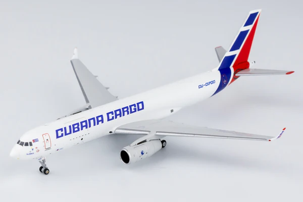 CUBANA CARGO TU-204-100CE