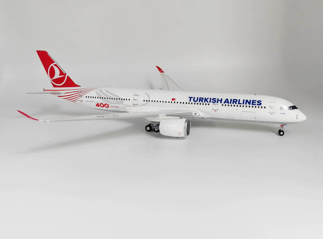 TURKISH AIRLINES A350-941