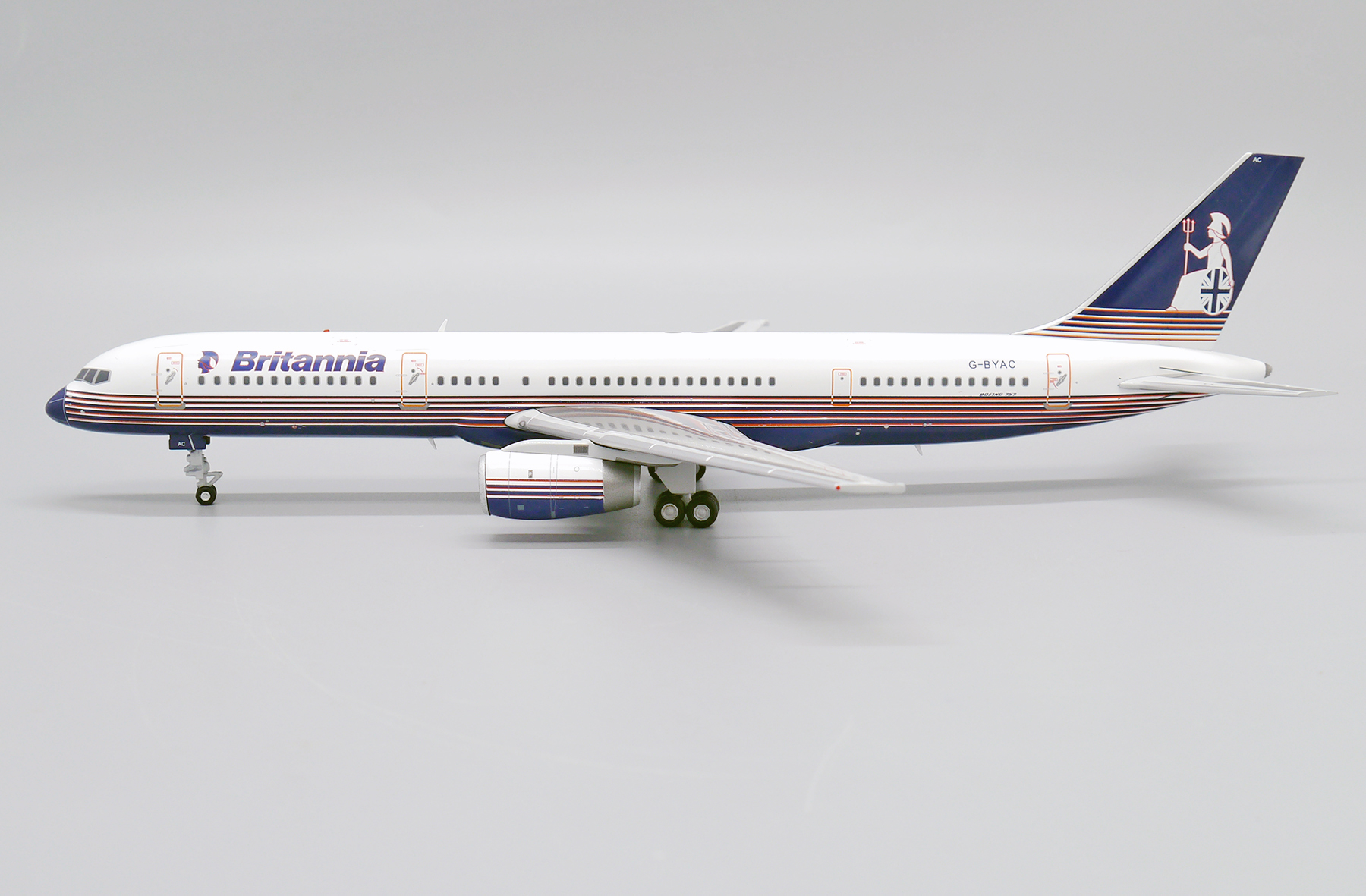 BRITANNIA AIRWAYS B757-217