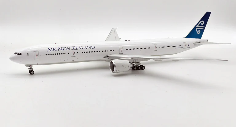AIR NEW ZEALAND "LAST KORU" B777-300ER