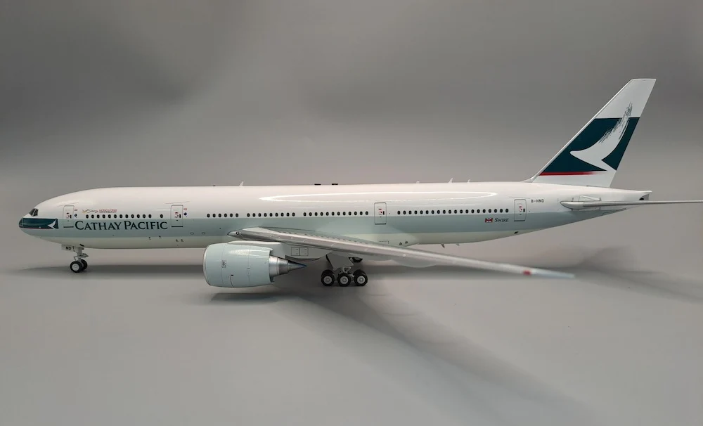 CATHAY PACIFIC AIRWAYS B777-200