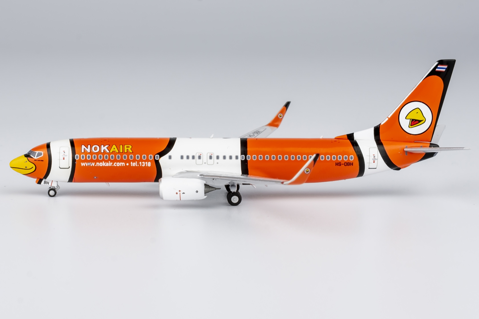 NOKAIR B737-800 "NOK CARTOON" 