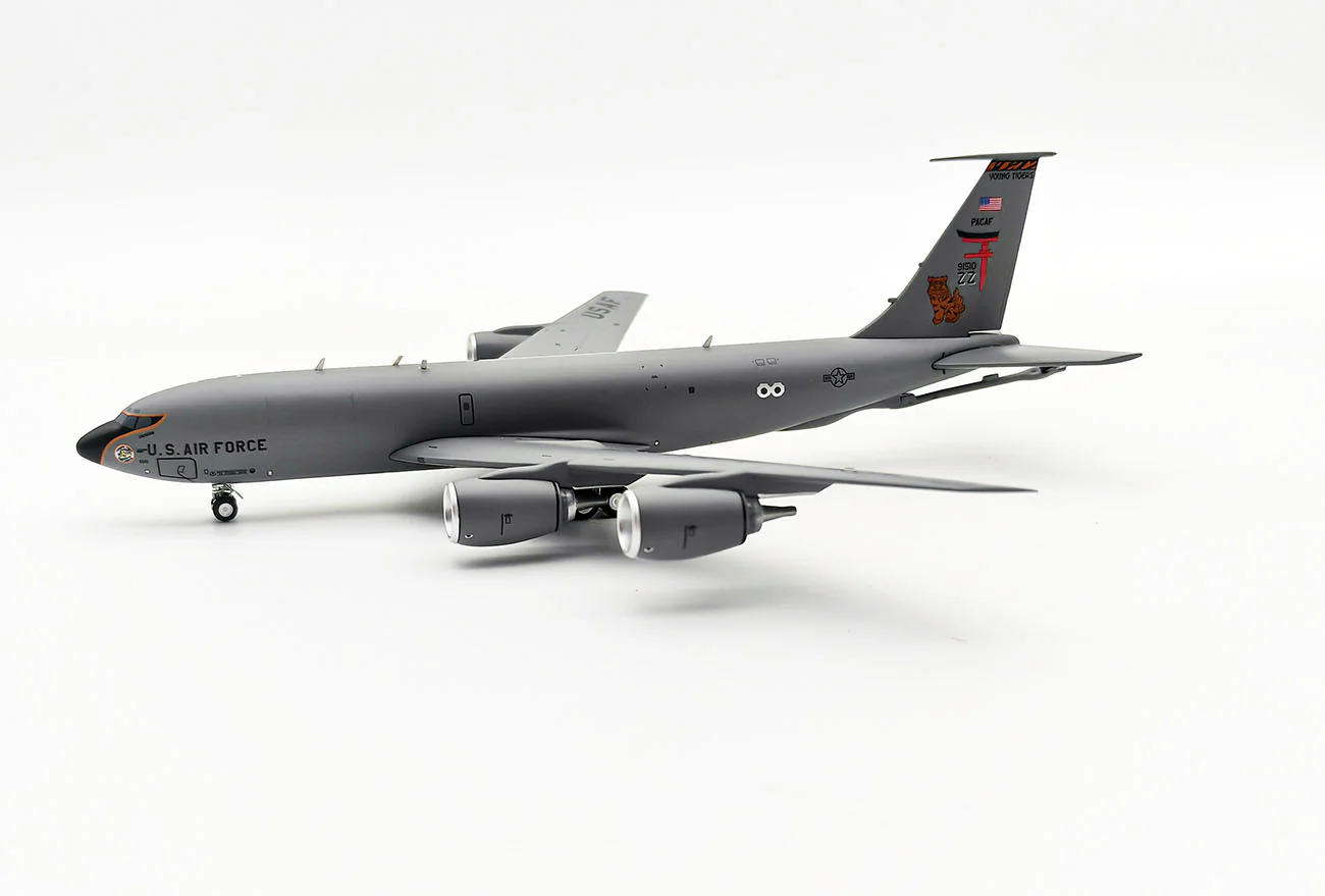 USAF  KC-135R "YOUNG TIGERS"