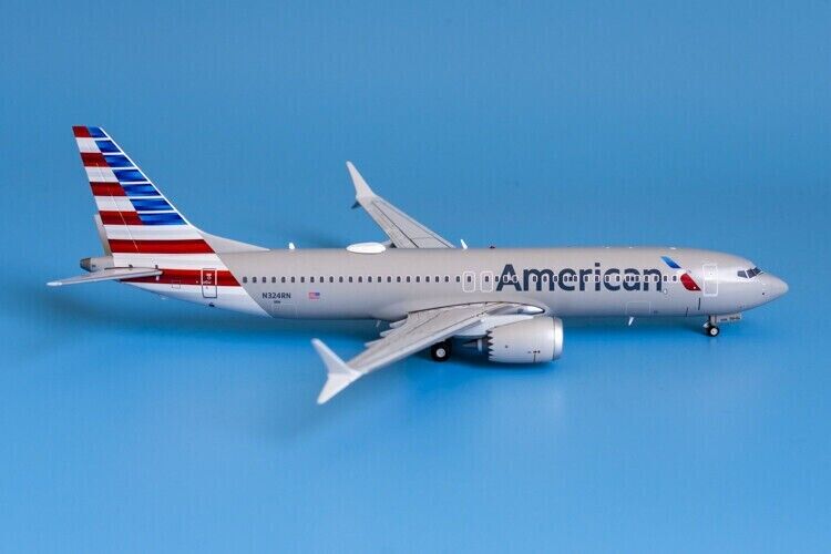 AMERICAN AIRLINES B737 MAX