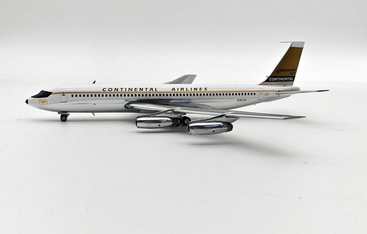 CONTINENTAL AIRLINES B707-100