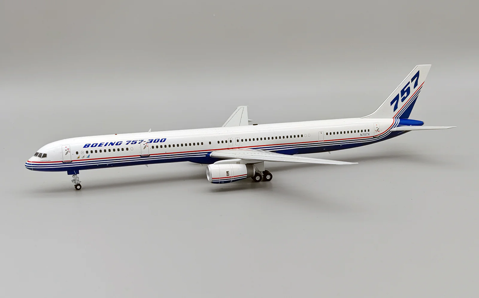 BOEING COMPANY COLORS B757-300