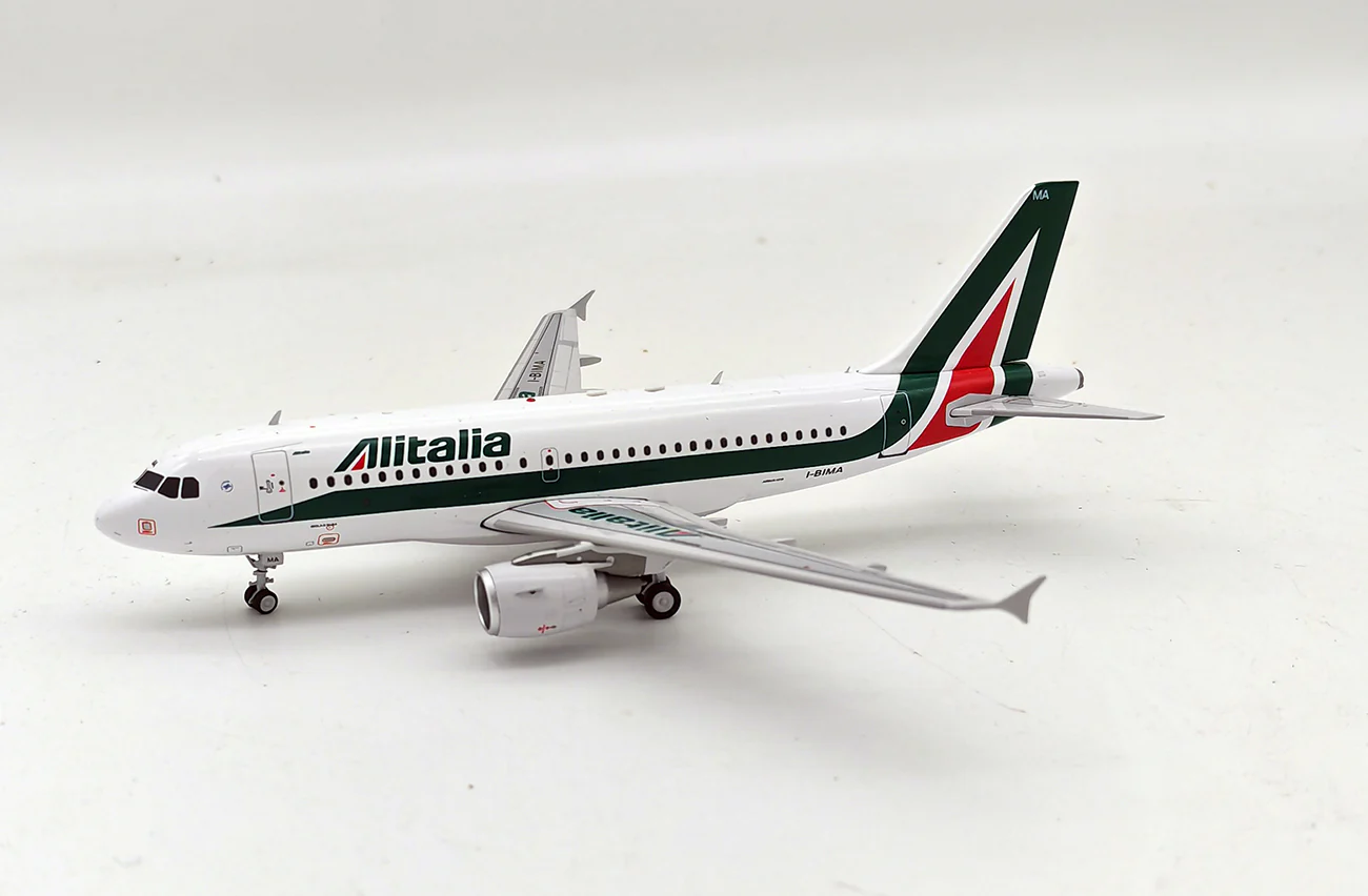 ALITALIA A319-112