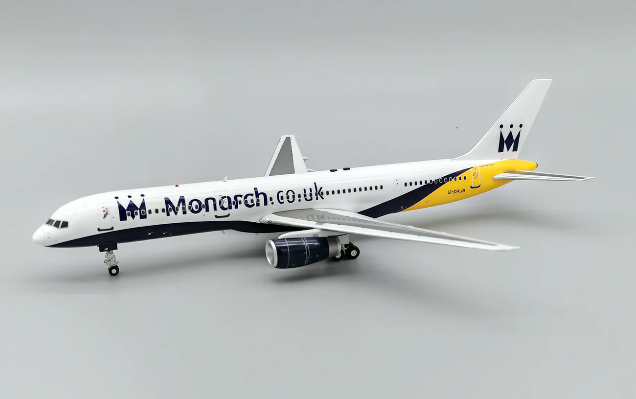 MONARCH AIRLINES B757-200
