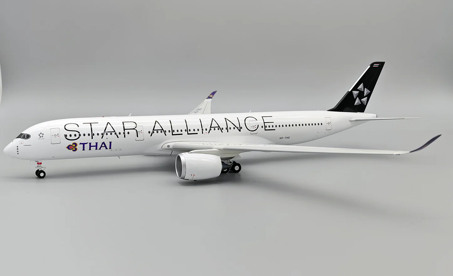 THAI "STAR ALLIANCE" A350-900