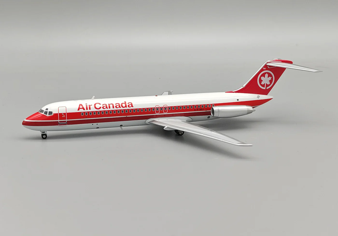 AIR CANADA DC9-30