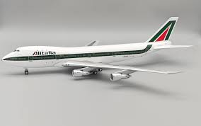 ALITALIA B747-100