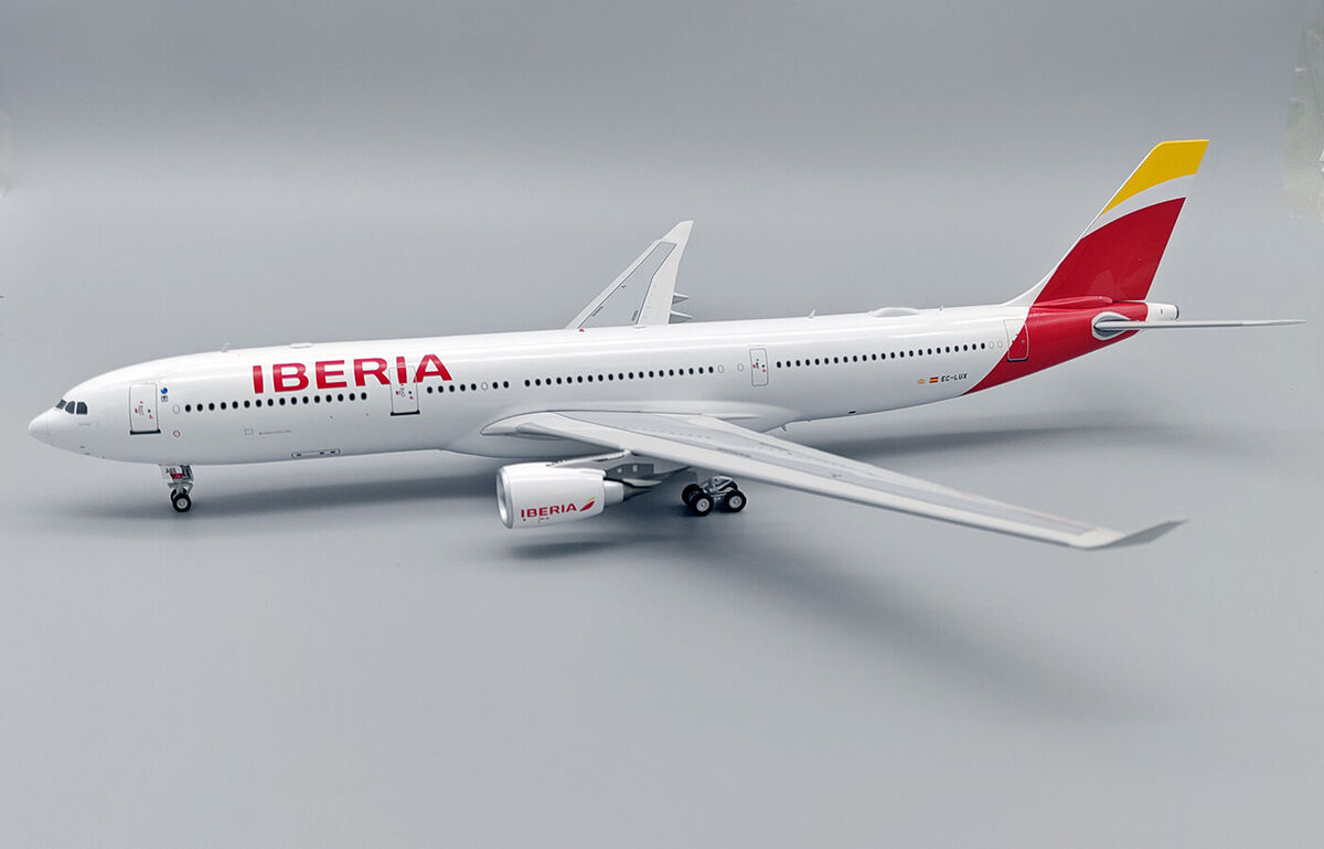 IBERIA A330-300 