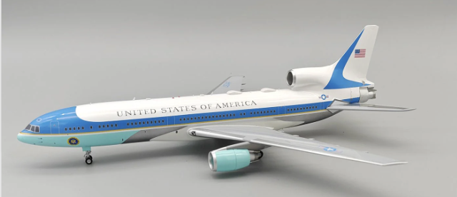 PRESIDENTIAL U.S.A.F. TRISTAR L1011