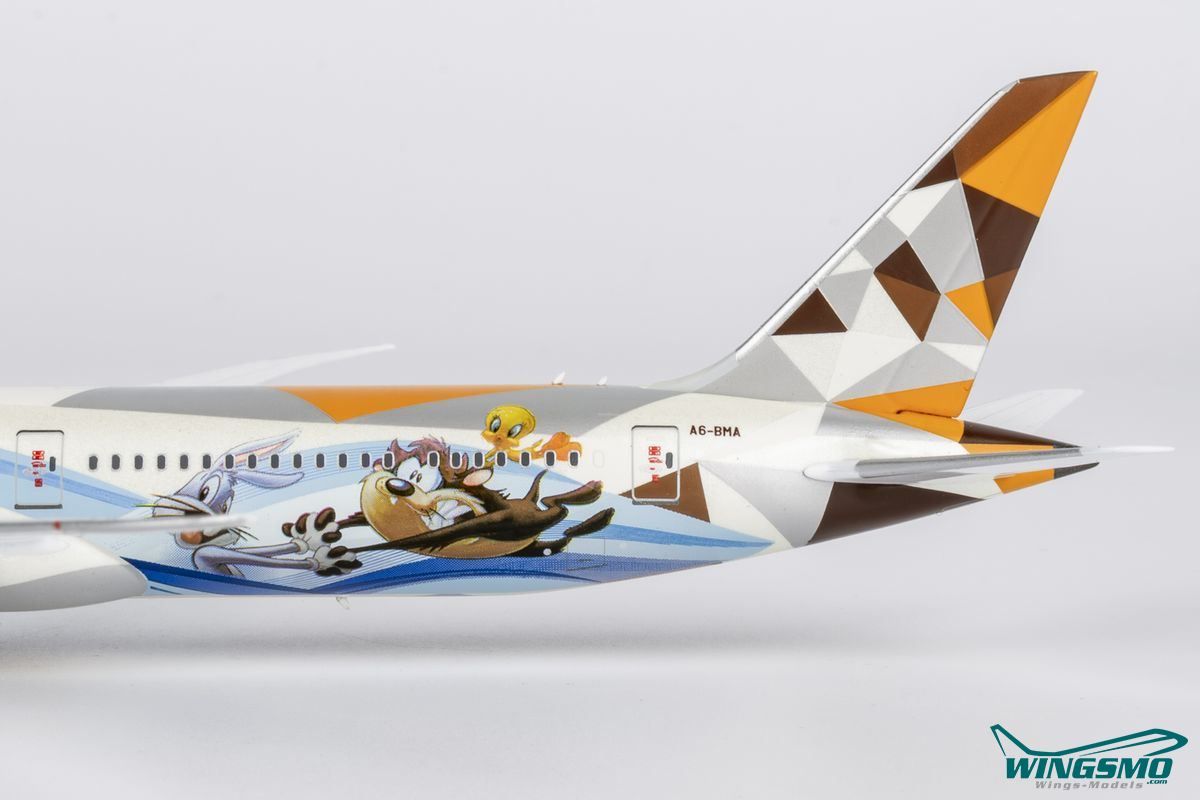 ETIHAD "WARNER BROS" B787-10