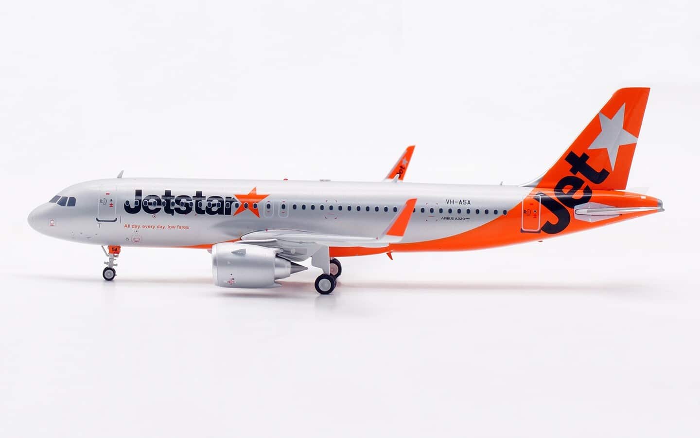 JETSTAR A320NEO