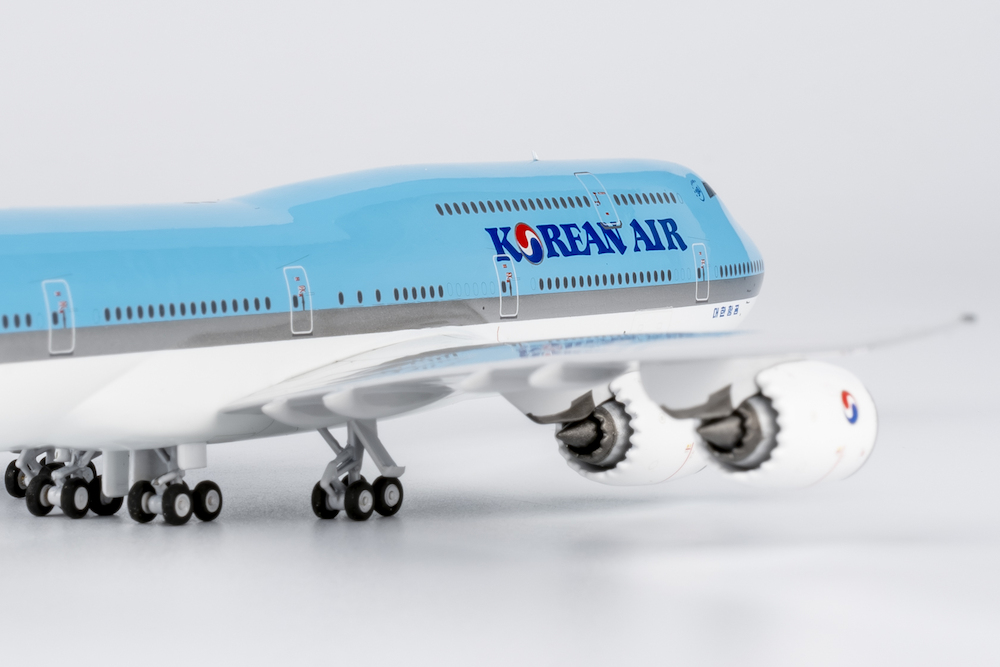 KOREAN AIRLINES B747-8I