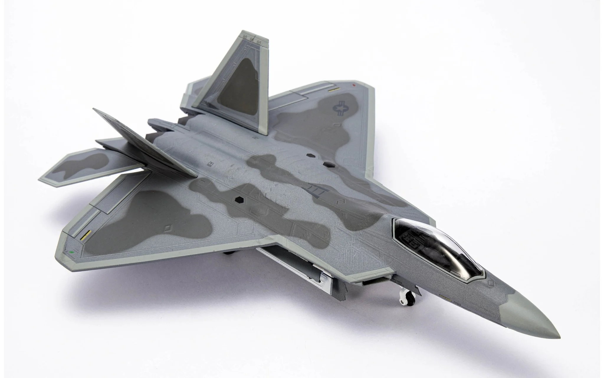 U.S. AIR FORCE F-22 RAPTOR 