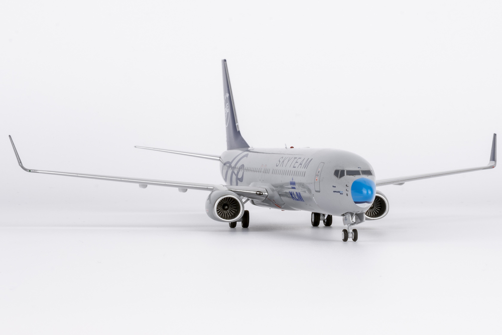 KLM SKYTEAM B737-900W