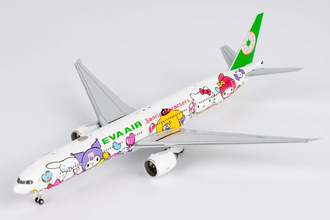EVA AIR "HELLO KITTY" B777-300ER