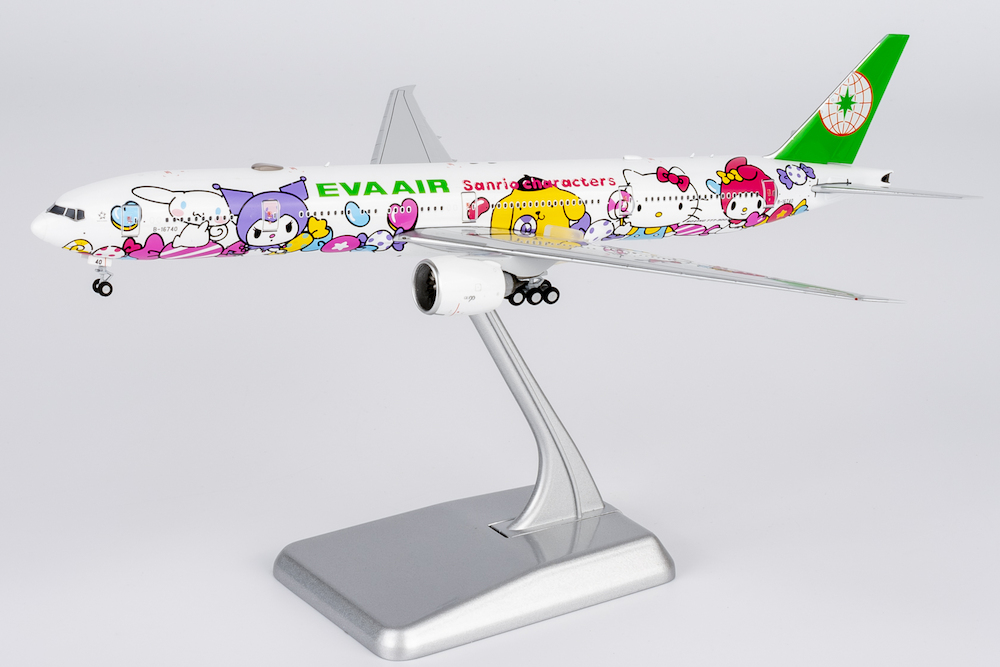 EVA AIR "HELLO KITTY" B777-300ER