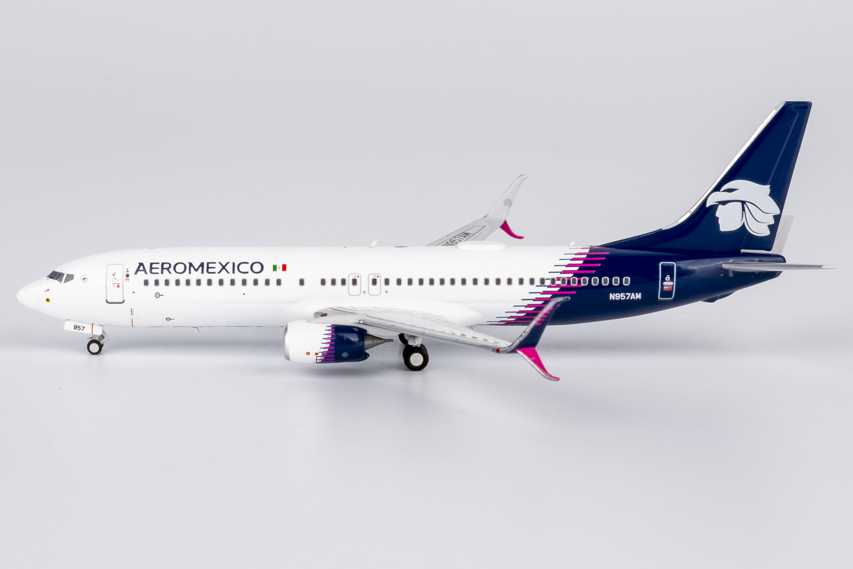 AEROMEXICO  B737-800NG