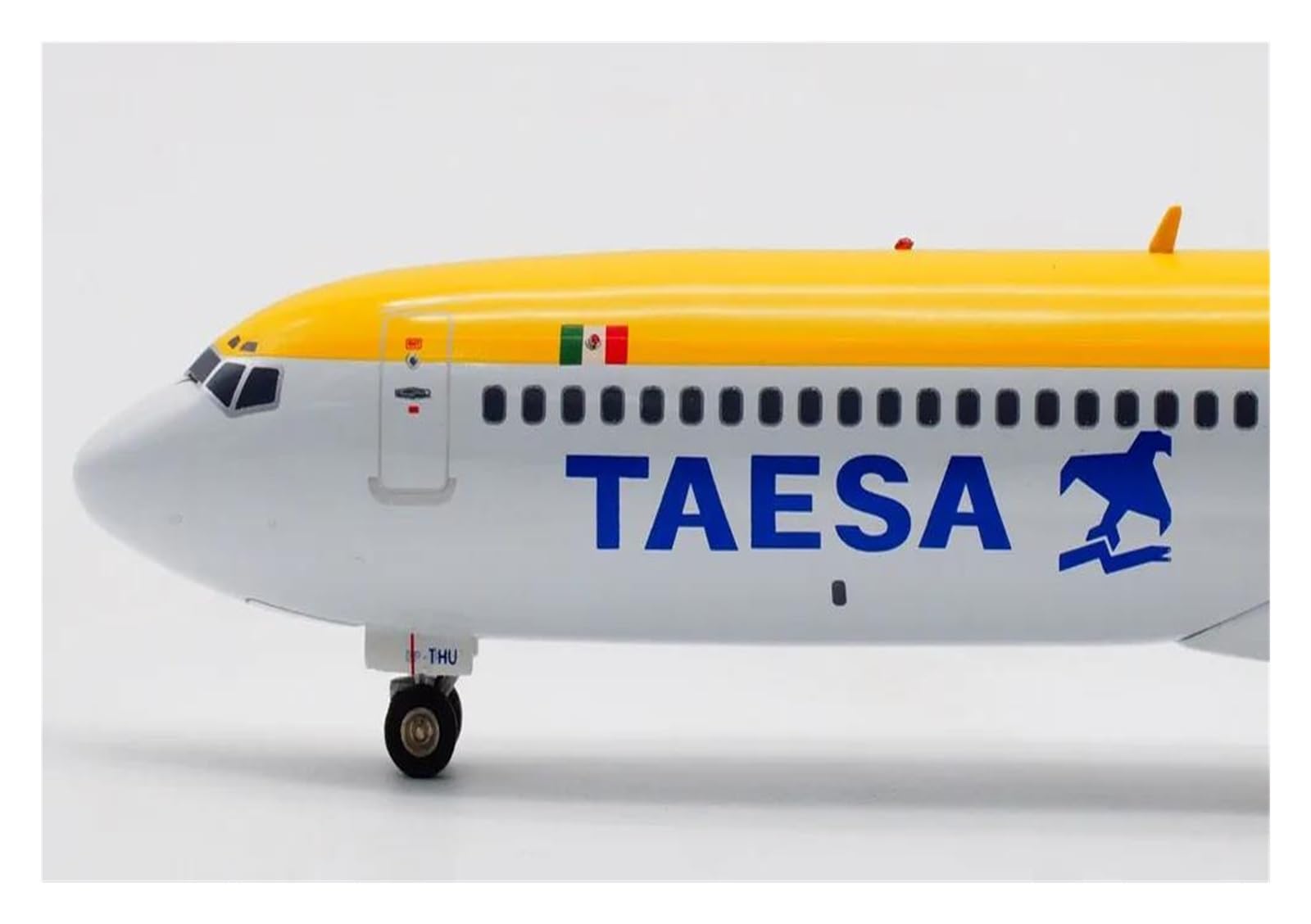 TAESA B727-200