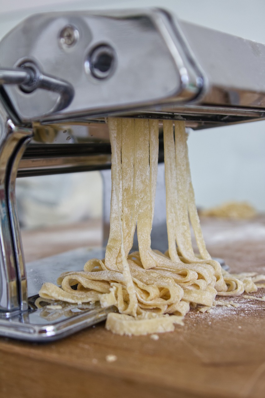 The Pasta Cookbook 2215 Recipes