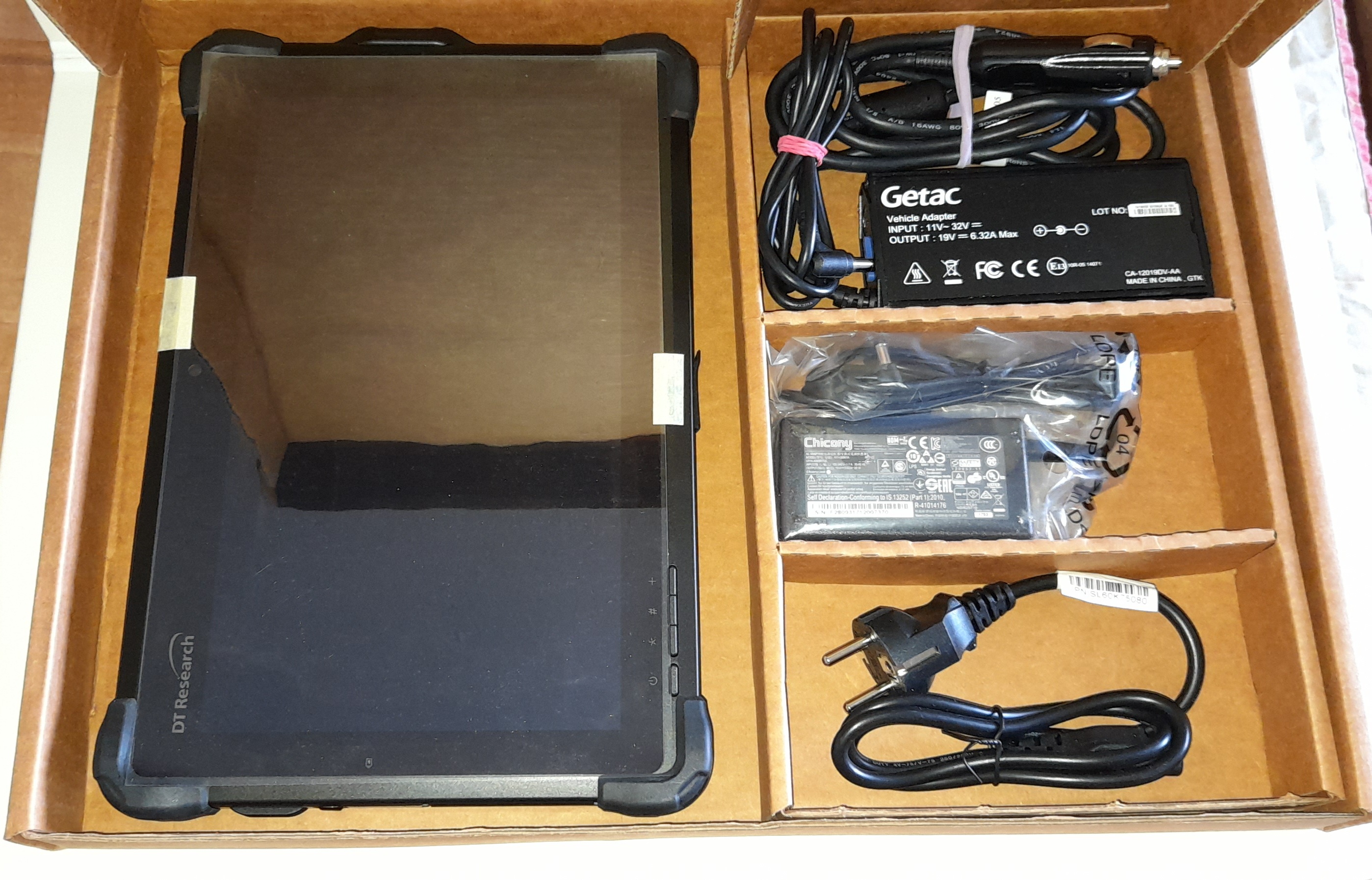 DT RESEARCH DT311T TABLET WITH FULL HD TOUCHSCREEN NEW 1TB SSD 8GB RAM