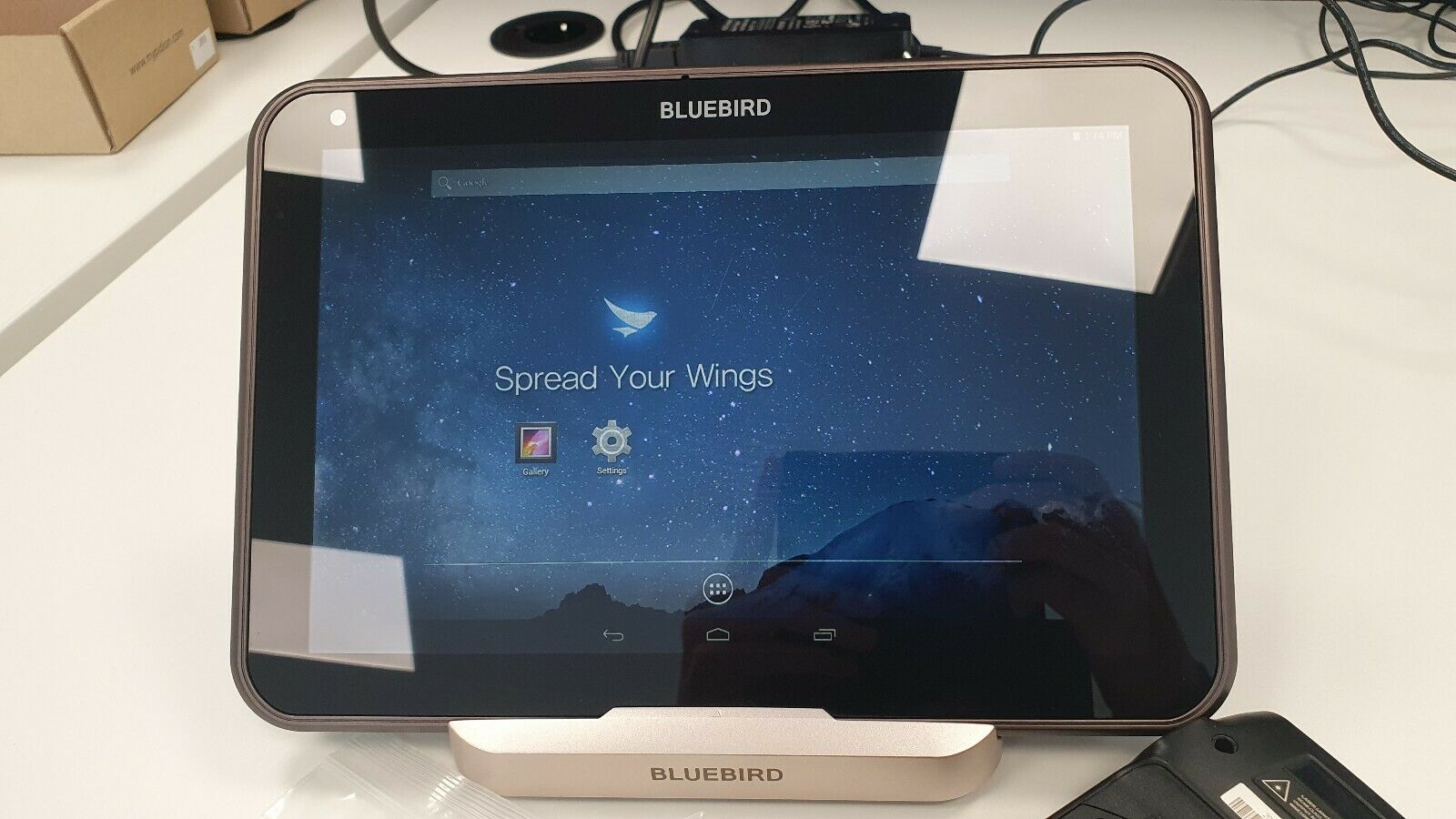 Military Grade Rugged Tablet PC Bluebird RT100 With Sim Card GPS Barcode Scanner