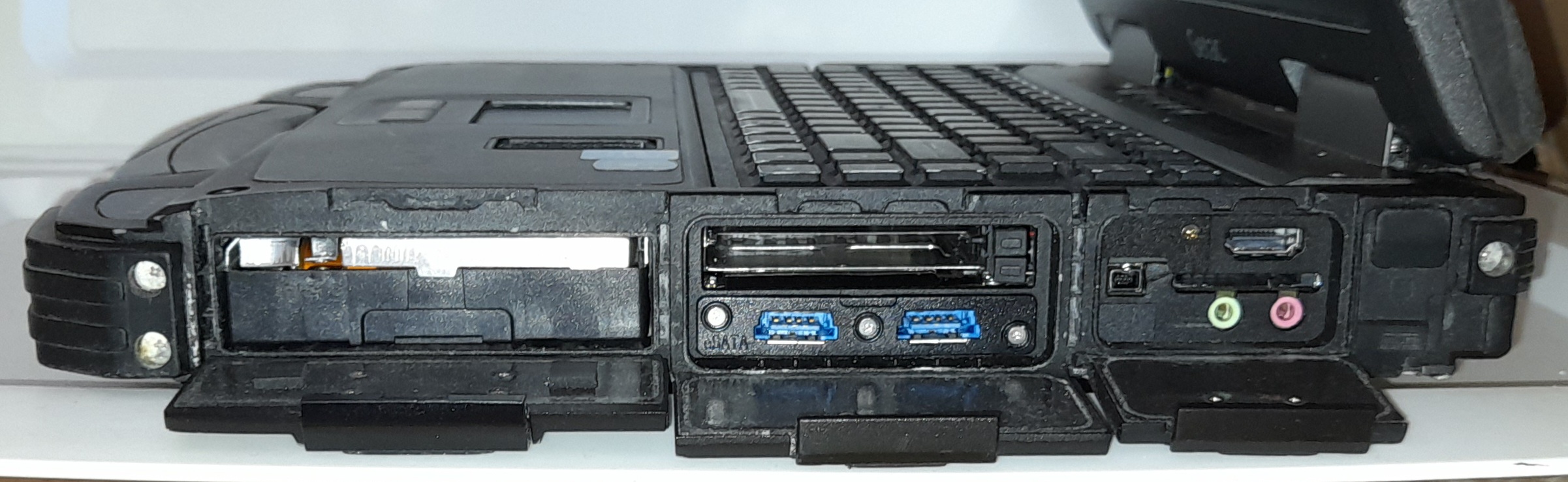 RUGGED GETAC B300 G5 