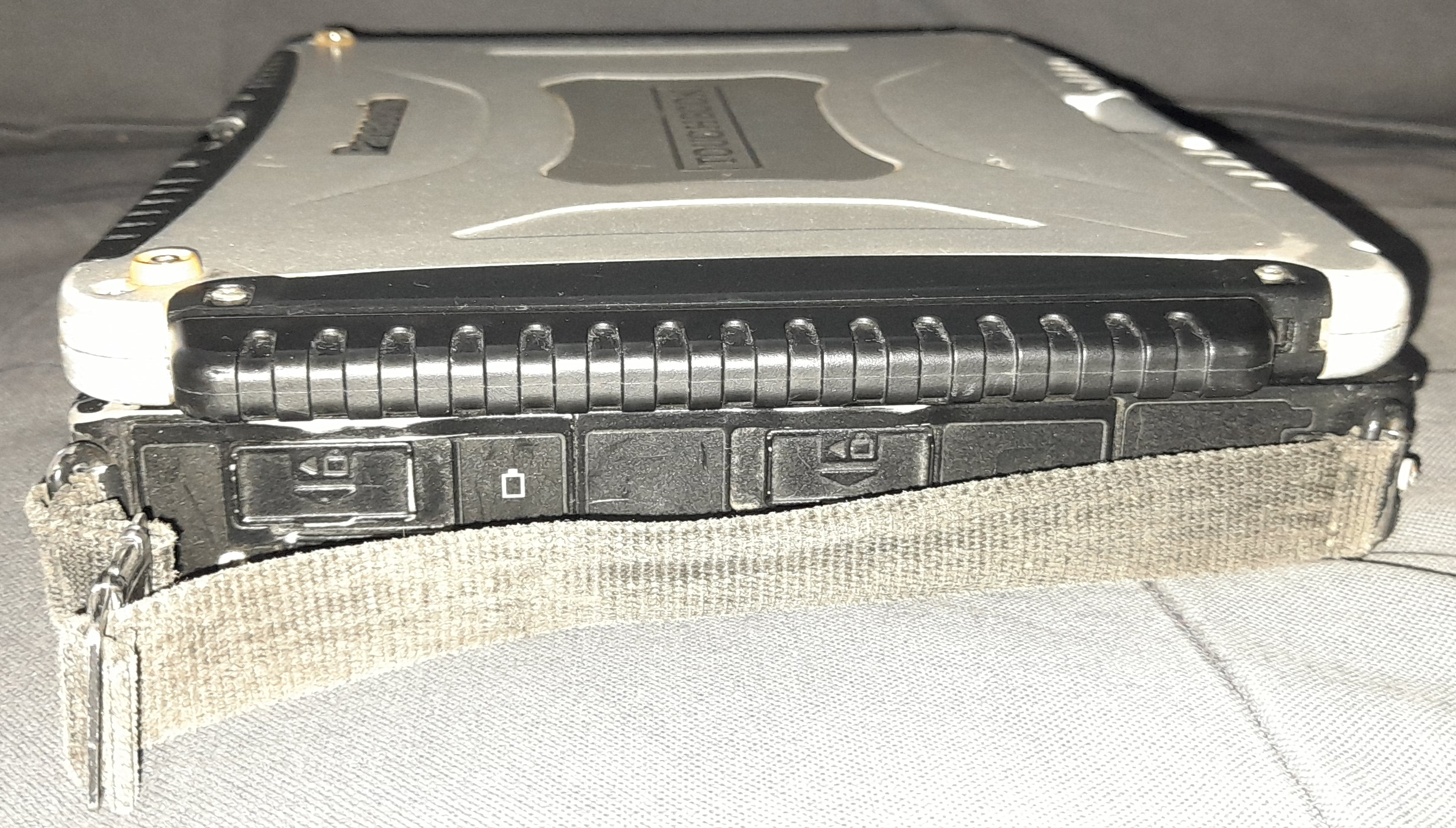 FULLY RUGGED PANASONIC CF-19 MK6