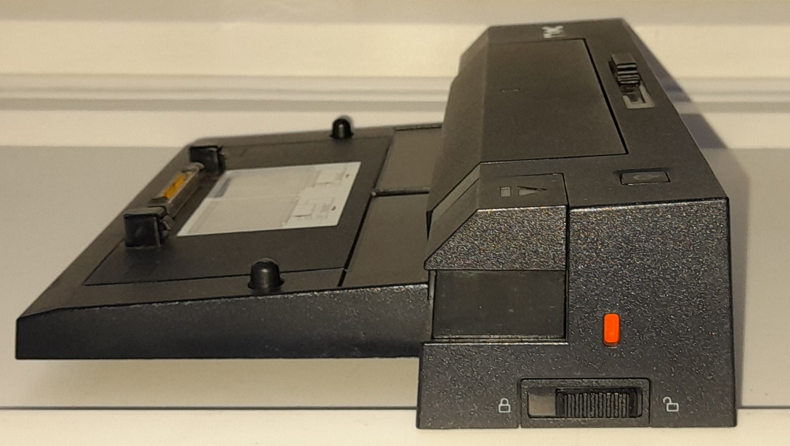 Dell PR02X Docking Station For Latitude E-Serie Laptops