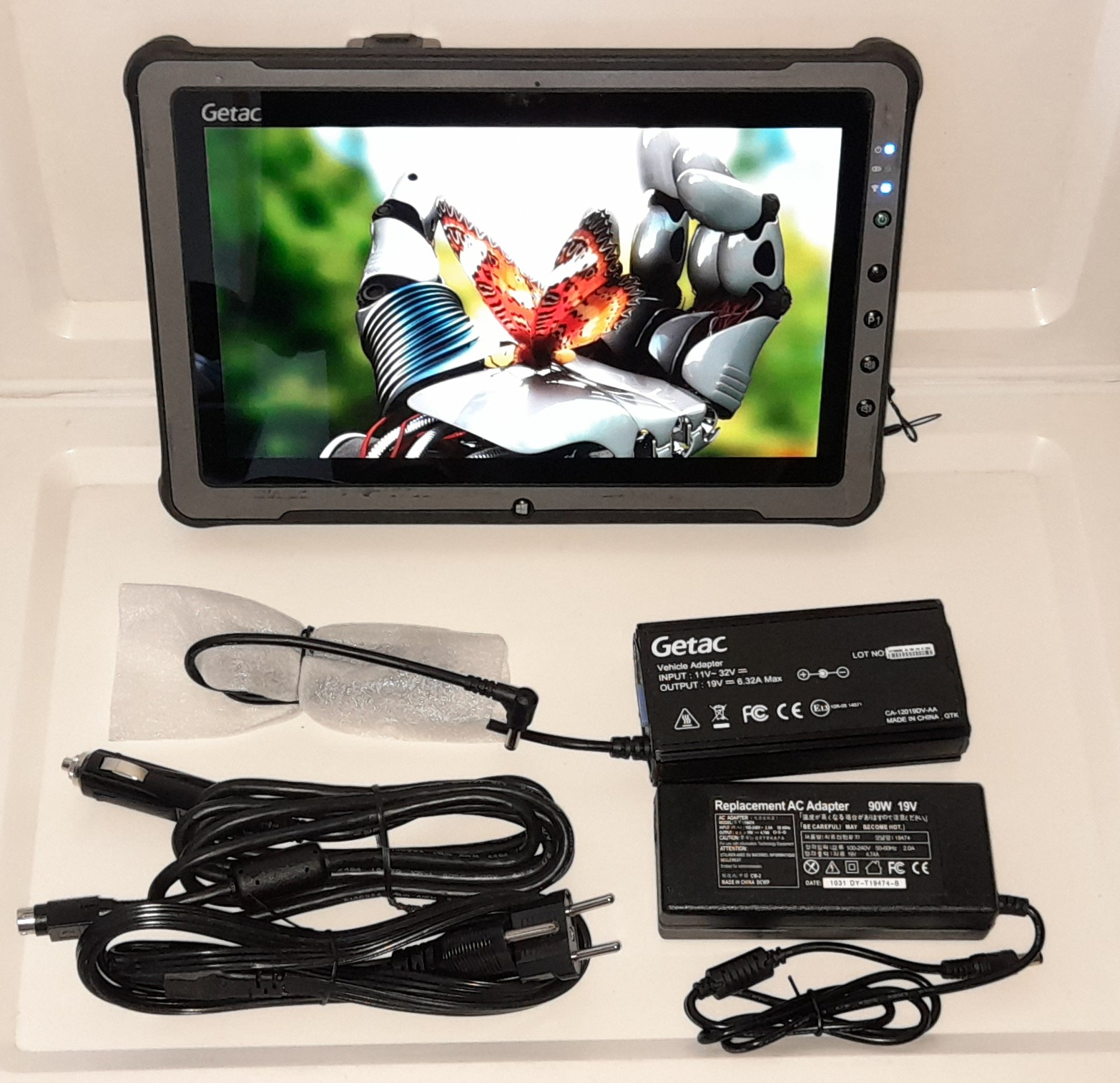 FULLY RUGGED GETAC F110 i5/512GB SSD/GOOD BATTERIES/GETAC VEHICLE ADAPTER/ETHERNET PORT