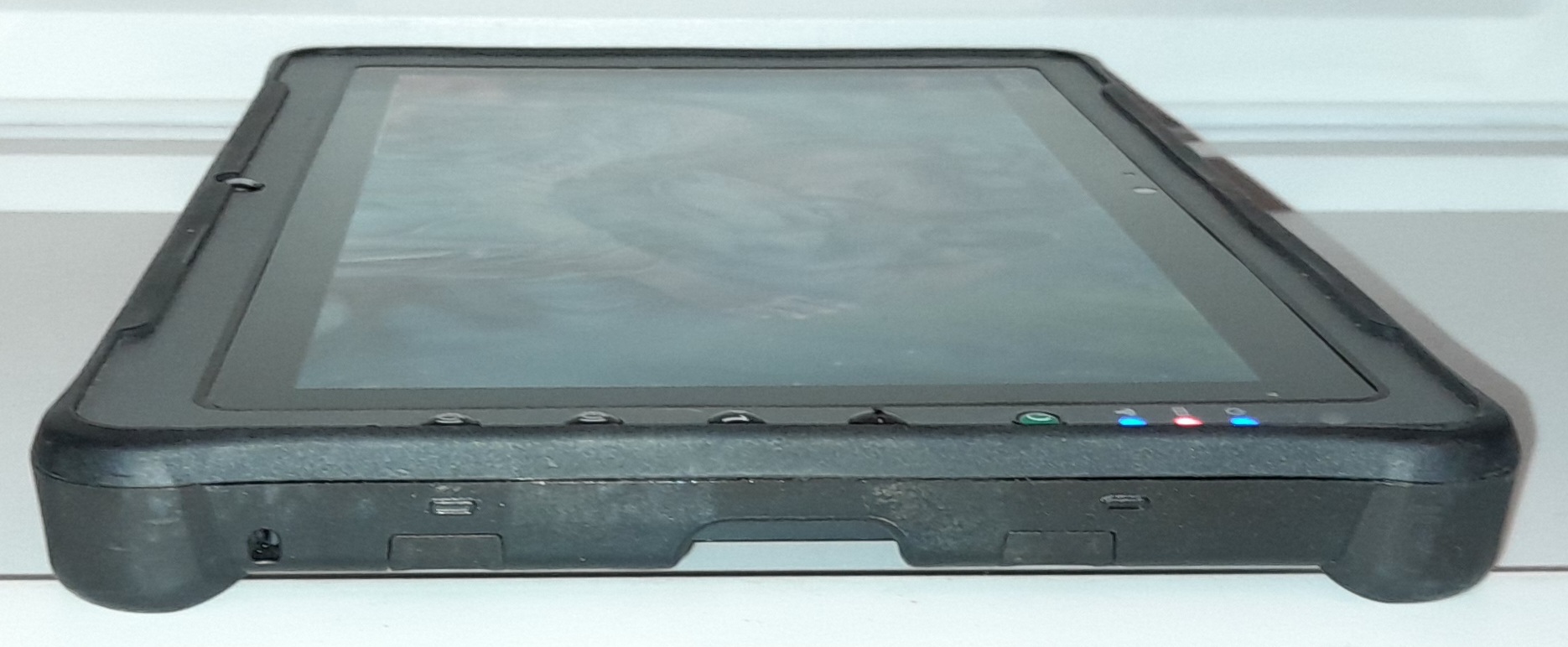 FULLY RUGGED GETAC F110 WITH INTEL CORE i7/NEW 1TB SSD/8GB RAM/NEW BATTERIES/4G-LTE SIMCARD