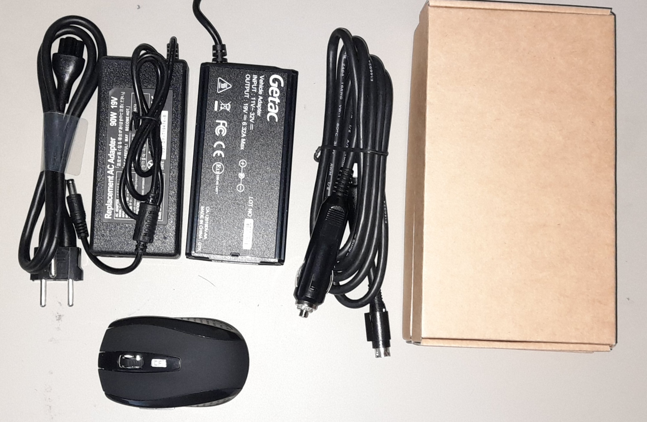 FULLY RUGGED GETAC F110 G3 CORE i7/16GB RAM/4G-LTE/GPS/NEW BATTERIES/MOUSE/STAND