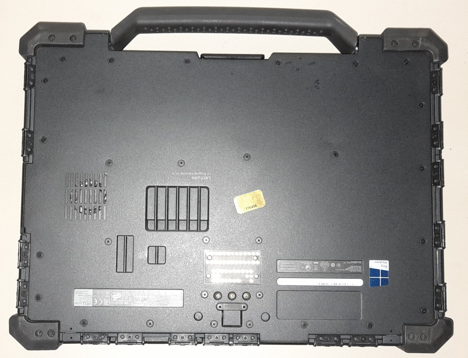 FULLY RUGGED DELL EXTREME 7414 CORE i7 WITH 64GB RAM/1TB SSD/HDMI/SERIAL PORTS/DVDRW DRIVE
