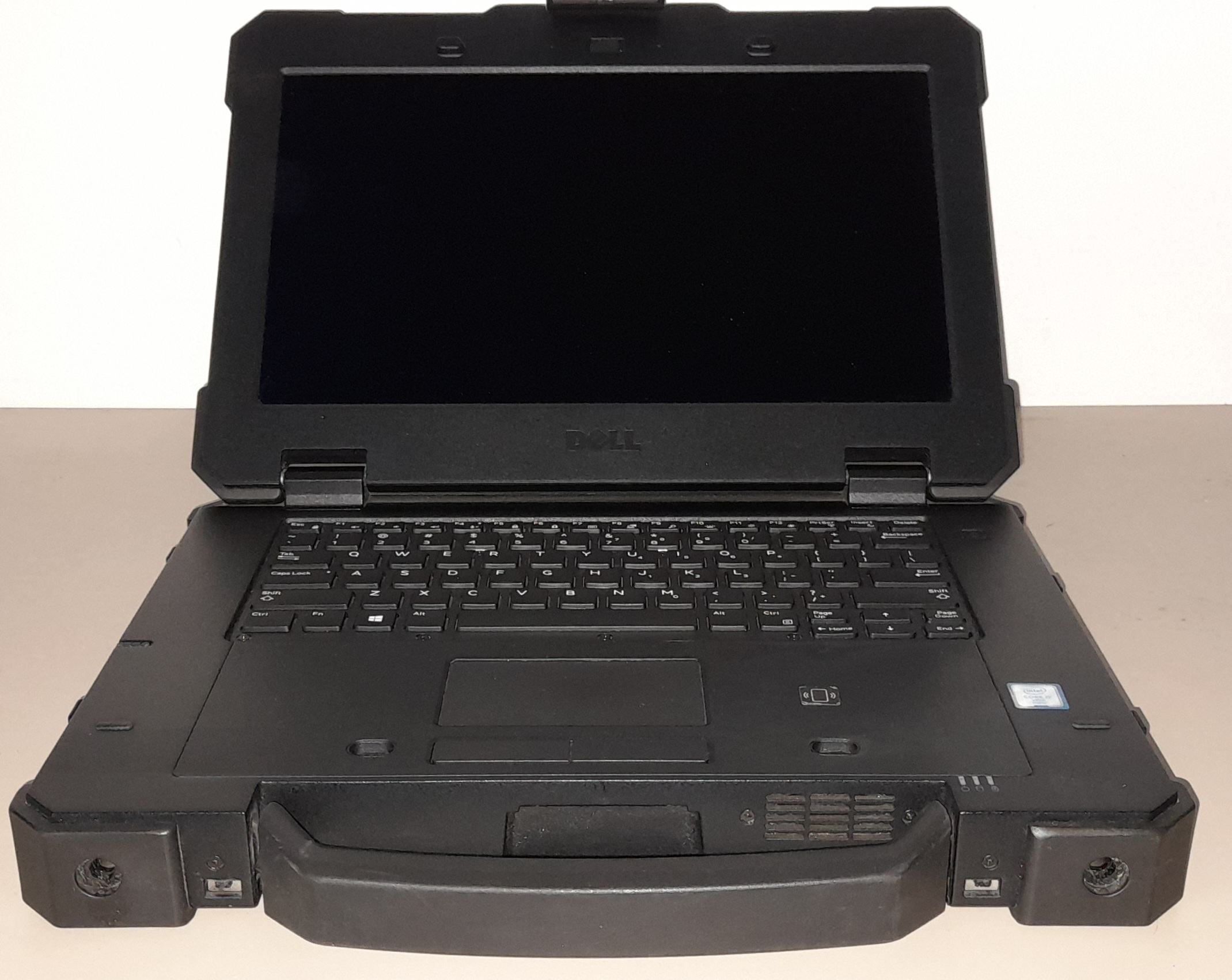 FULLY RUGGED DELL EXTREME 7414 CORE i7 WITH 64GB RAM/1TB SSD/HDMI/SERIAL PORTS/DVDRW DRIVE