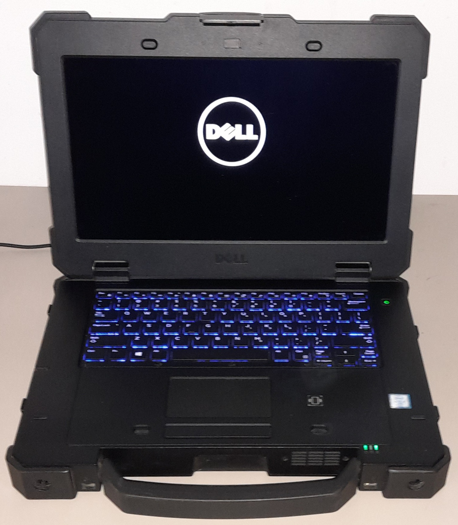 FULLY RUGGED DELL EXTREME 7414 CORE i7 WITH 64GB RAM/1TB SSD/HDMI/SERIAL PORTS/DVDRW DRIVE
