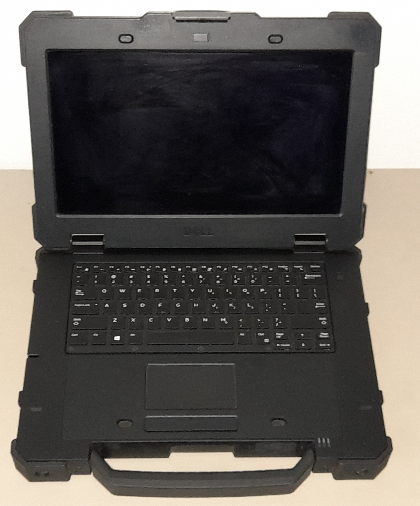 FULLY RUGGED DELL EXTREME 7414 CORE i7 WITH 32GB RAM/512GB SSD/HDMI/SERIAL PORTS/DVDRW DRIVE TOUCHSCREEN