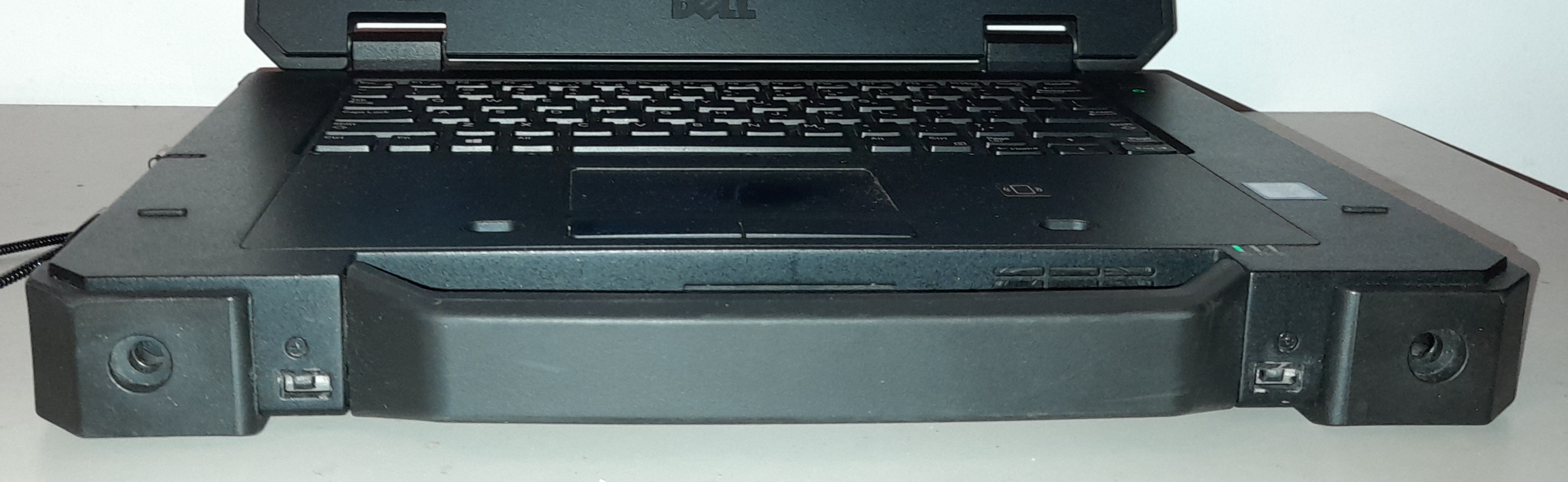 FULLY RUGGED DELL EXTREME 7414 CORE i7 WITH 64GB RAM/1TB SSD/HDMI/SERIAL PORTS/DVDRW DRIVE/TOUCHSCREEN