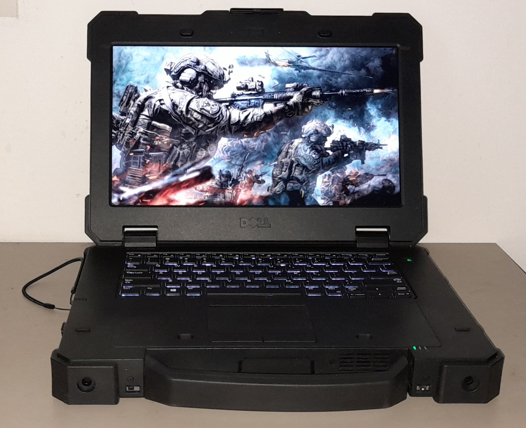 FULLY RUGGED DELL EXTREME 7414 CORE i7 WITH 32GB RAM/NEW 1TB SSD/HDMI/SERIAL PORTS/DVDRW DRIVE