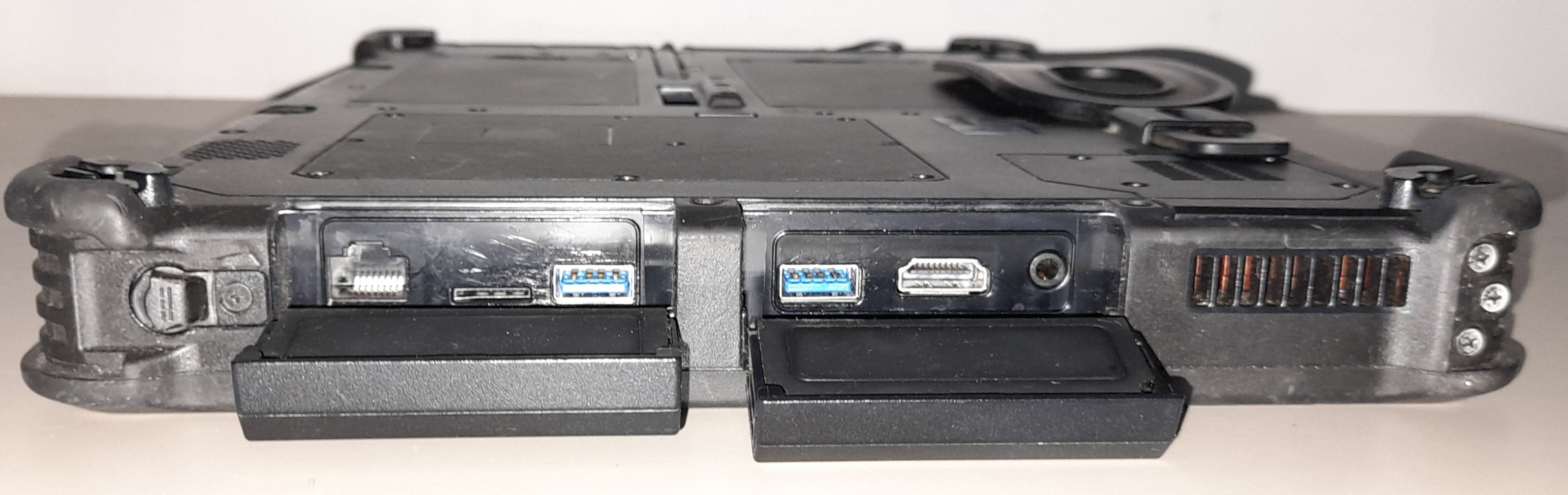 FULLY RUGGED GETAC A140 - 14" Intel Core i7 - NEW 32GB RAM - NEW 1TB SSD, NEW VEHICLE CHARGER