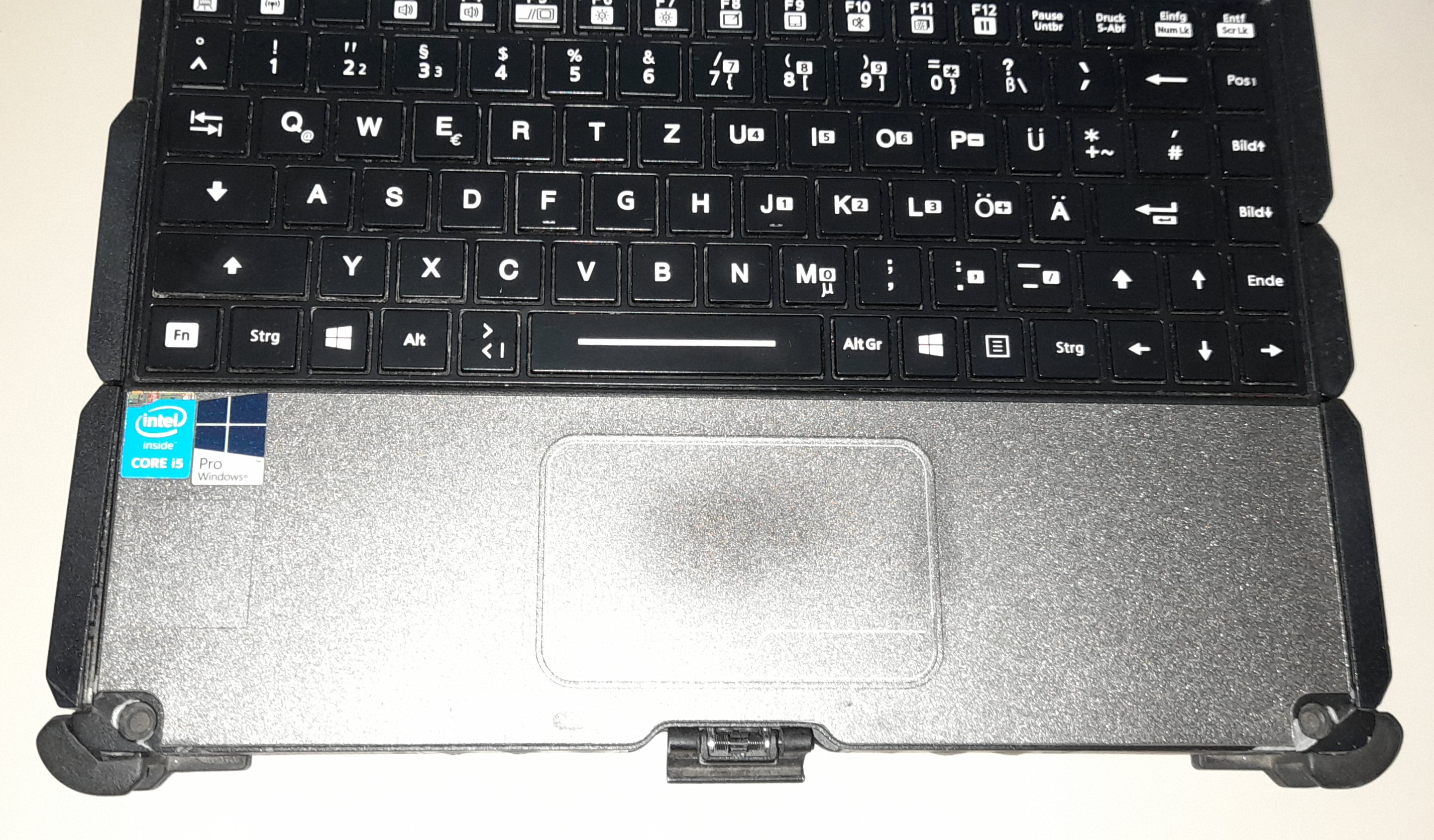 FULLY RUGGED GETAC V110 G2 CORE i5 WITH 8GB RAM/HDMI WINDOWS 11/SIM CARD/BACKLIT KEYBOARD