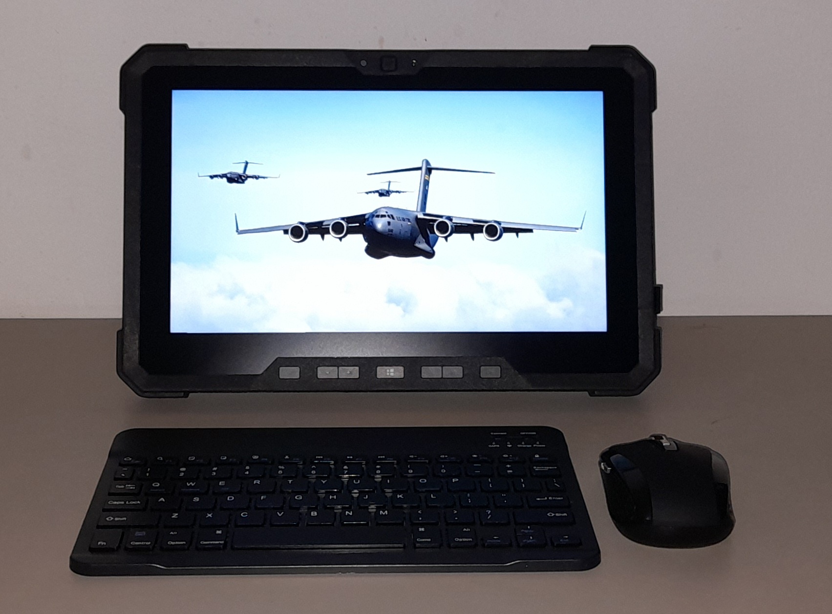 FULLY RUGGED DELL 7212 CORE i7 WITH NEW 1TB SSD 16GB RAM 4G-LTE SIMCARD CARRY BAG KEYBOARD & MOUSE