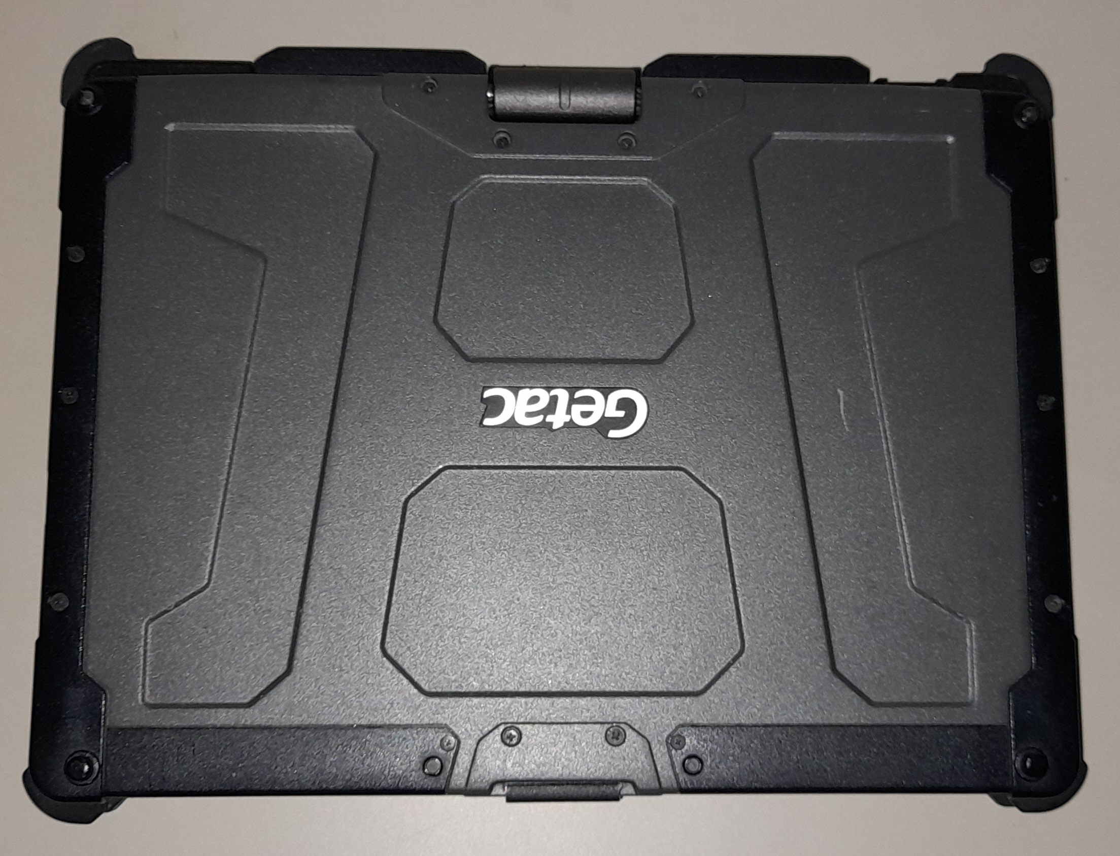 FULLY RUGGED GETAC V110 G2 CORE i5 WITH 8GB RAM/HDMI WINDOWS 11/SIM CARD/TOUCHSCREEN
