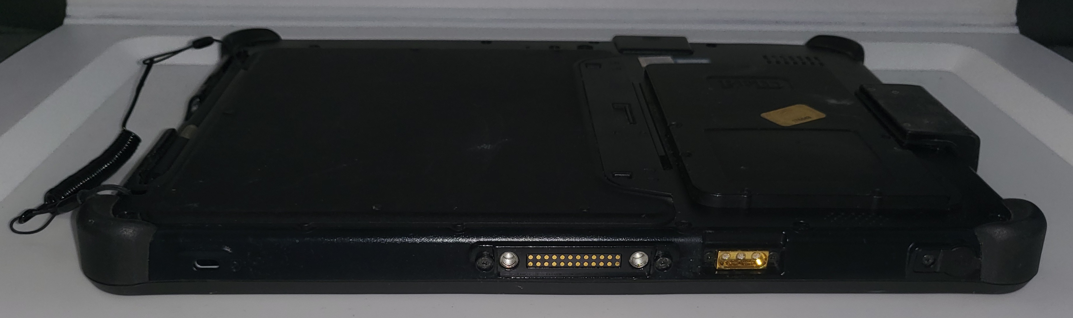 FULLY RUGGED GETAC F110 G3 CORE i7/16GB RAM/NEW 1TB SSD/4G-LTE/GPS/NEW BATTERIES/WINDOWS 11 PRO