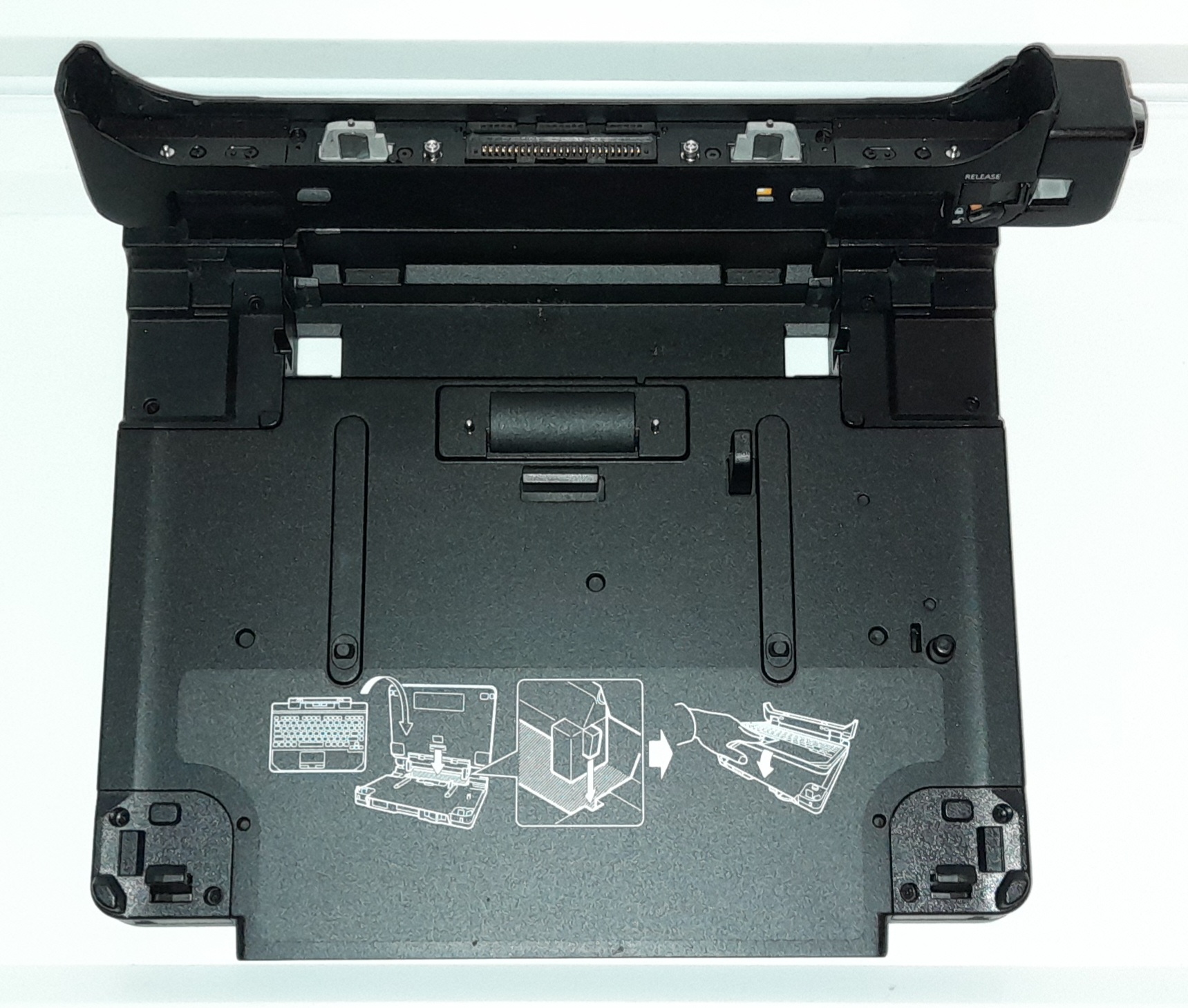 FULLY RUGGED PANASONIC TOUGHBOOK CF-33 - 14" Intel Core i5 - 1TB NEW SSD, DOCKING STATION, BACKLIT KEYBOARD HEAVY DUTY VEHICLE CHARGER QHD TOUCHSCREEN