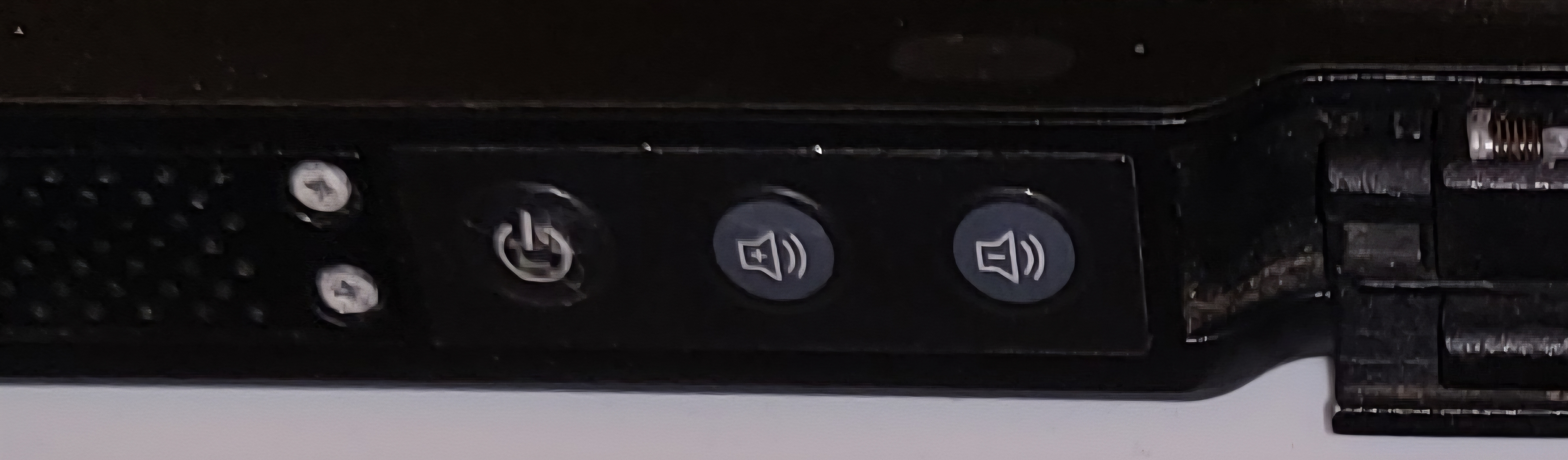 FULLY RUGGED GETAC V110 G3 CORE i7 WITH 24GB RAM/1TB SSD/HDMI WINDOWS 11/GPS